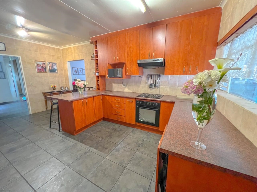 3 Bedroom Property for Sale in Roodia Free State
